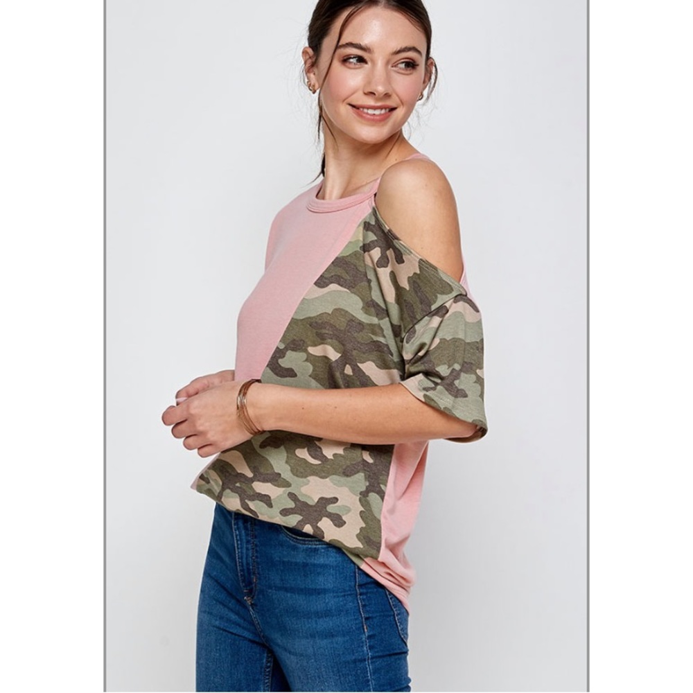 Dusty rose and camouflaged cold shoulder top - Picture 2 of 5
